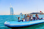 Excursión turística guiada por horas con lancha deportiva semirrígida en Dubai Marina, Dubai, EAU