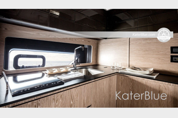 Najam Grand Soleil 46.3 u Antibesu, Francuska