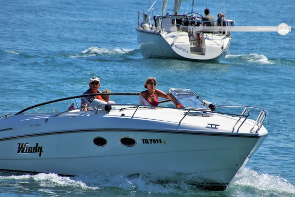 Vad tittar man på, dykning, uthyrning av motorbåt i Mgarr, Malta