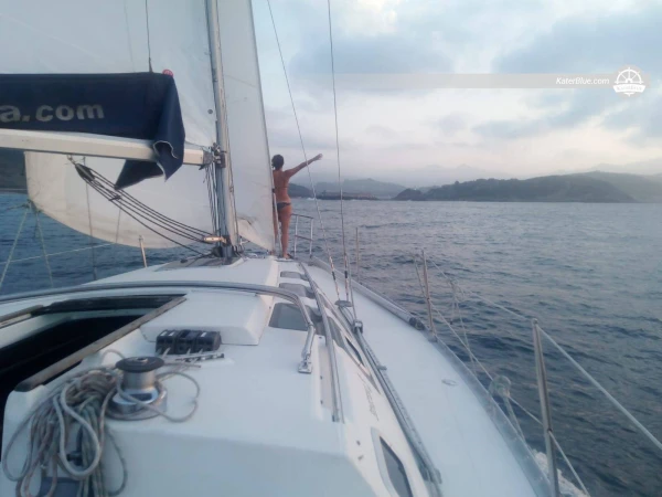 Τέλεια ημερήσια ναύλωση ιστιοπλοϊκού με καπετάνιο στο Zumaia της Ισπανίας