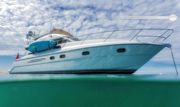 Flybridge Cruiser hel-/halvdagstur i St Helier, Jersey