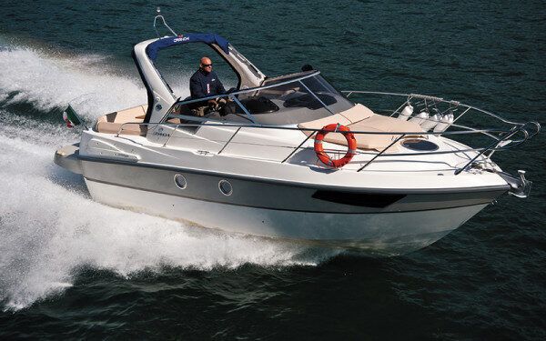 Noleggio yacht a motore Cranchi 29 a Zouk Mosbeh, Libano