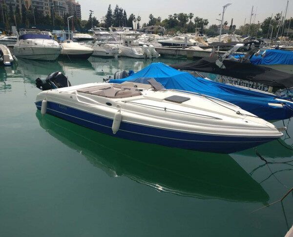 Motorbåd Riviera 22 Kahyt til salg Zouk Mosbeh, Libanon