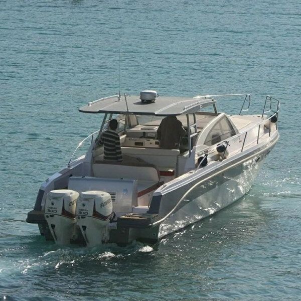 Noleggio barche a motore Volante 42 GT a Zouk Mosbeh, Libano