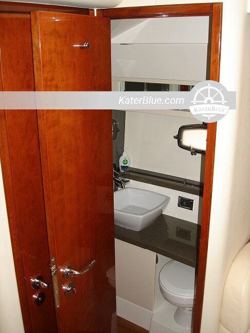 Fairline Targe 44, 2008 used Motor Yacht for Sale Beirut Lebanon