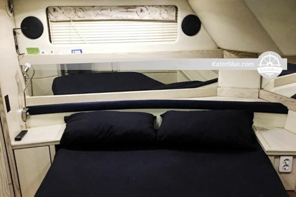 Cruising, Swimming, Snorkeling, Diving Experience with Bayliner Motor yacht, Cesme-Turkey