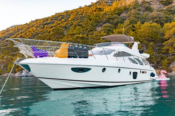 Specijalni EFE najam motorne jahte u Marmarisu, Muğla, Turska