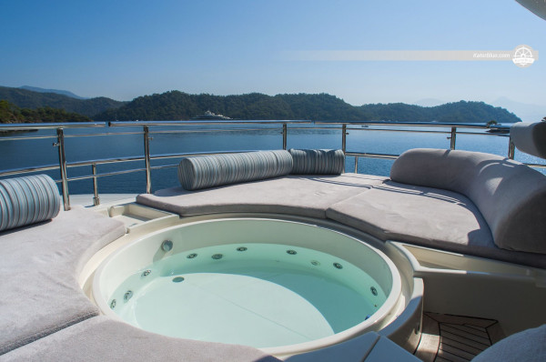 Water-adventure, Water Skating, Snorkeling sunset Charter, Fishing Charter Motor Yacht Special Ariela Charter in Marmaris Muğla, Turkey