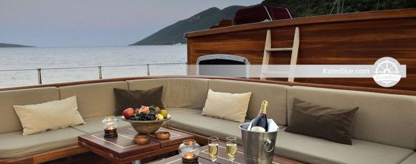 Water-adventure, Water Skating, Snorkeling sunset Charter, Fishing Charter Gulet Special Casa Del Larte Charter in Marmaris Muğla, Turkey