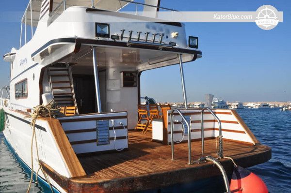 24-hour yacht charter with fishig along Red Sea, Hurghada, Egypt