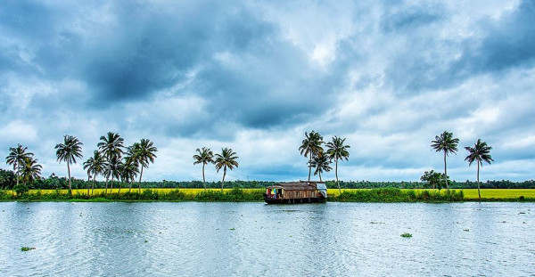 Lovely Handmade Houseboat Charter in Kerela, India