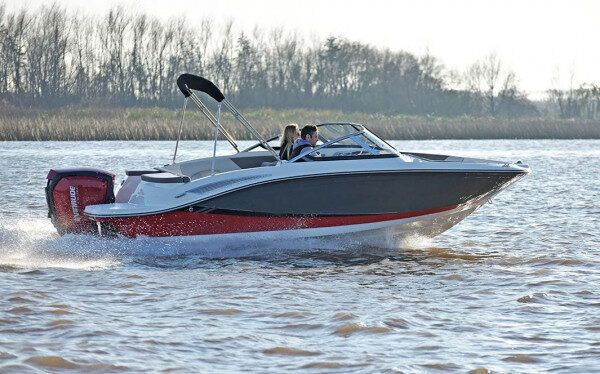 Verkauf Canestrari 208 Außenbordmotorboot in Buenos Aires, Argentinien