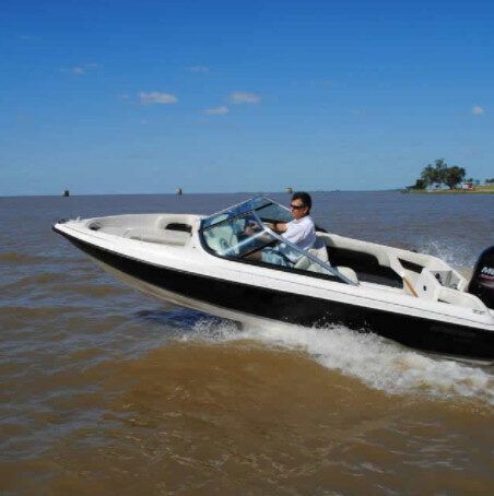 Sale Elynx Motor boat in Victoria ,Buenos Aires, Argentina