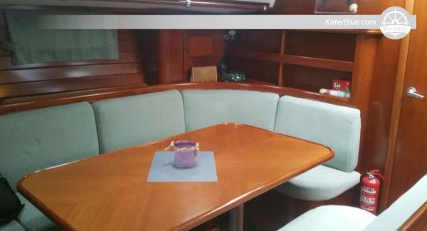 2-Weeks Sailing yacht trip to 8 Greek islands with IYT-certified course