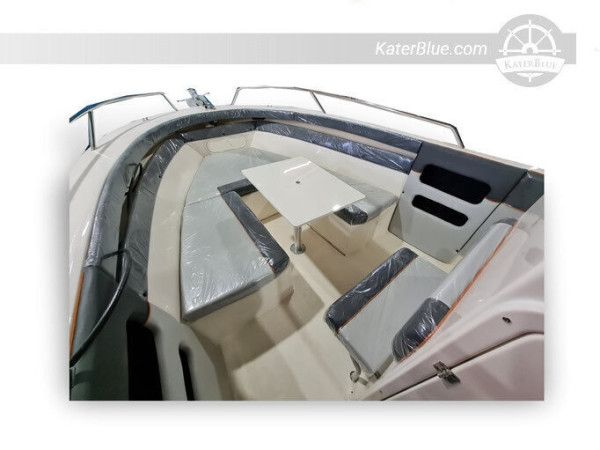 Sale 700 Fisherman with Console with bathroom Motor boat in Buenos Aires, Argentina