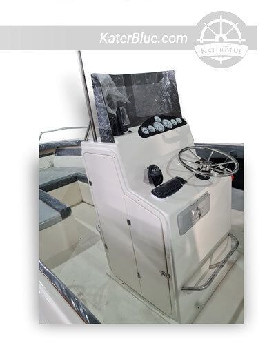 Sale 700 Fisherman with Console with bathroom Motor boat in Buenos Aires, Argentina
