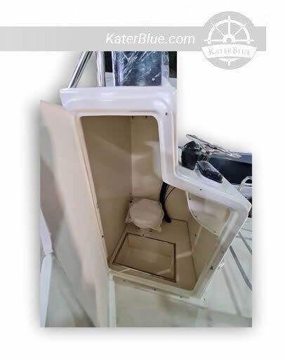 Sale 700 Fisherman with Console with bathroom Motor boat in Buenos Aires, Argentina