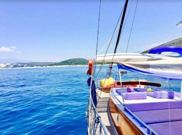 Speciální jednodenní výlet na gulet Ubytování s ubytováním a stravováním Pronájem Emir 1 v Kalkanu, Kaş, Antalya, Turecko