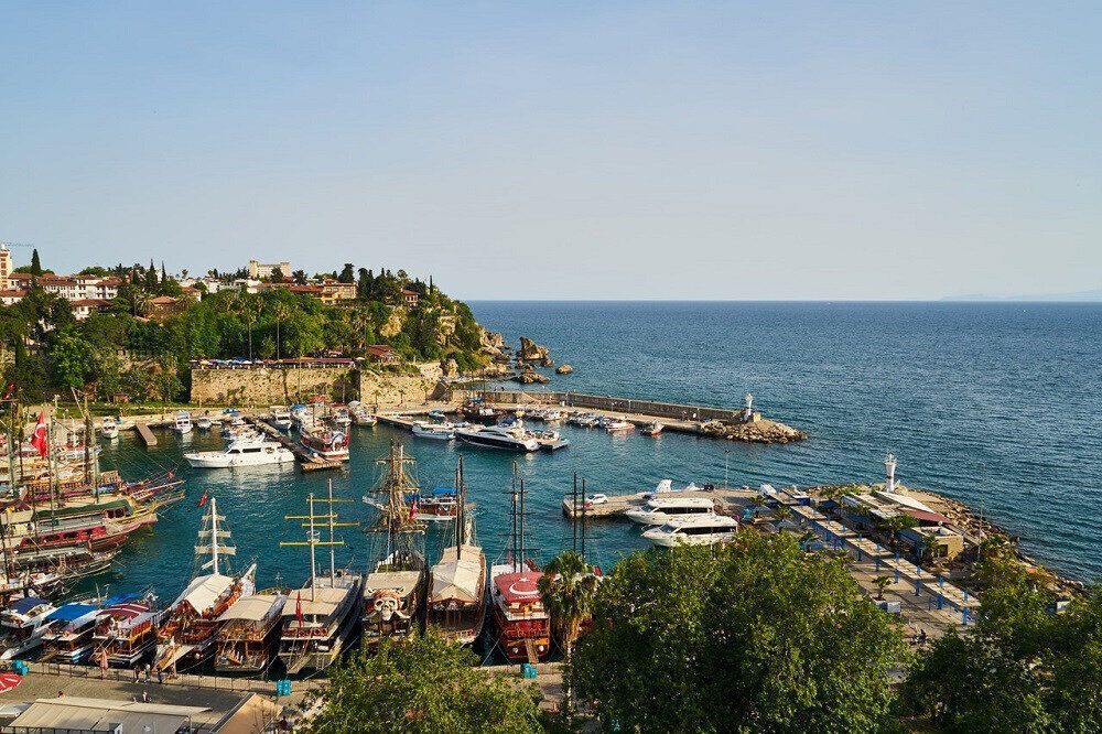 De bästa yachtdestinationerna och marinorna i Istanbul, Turkiet