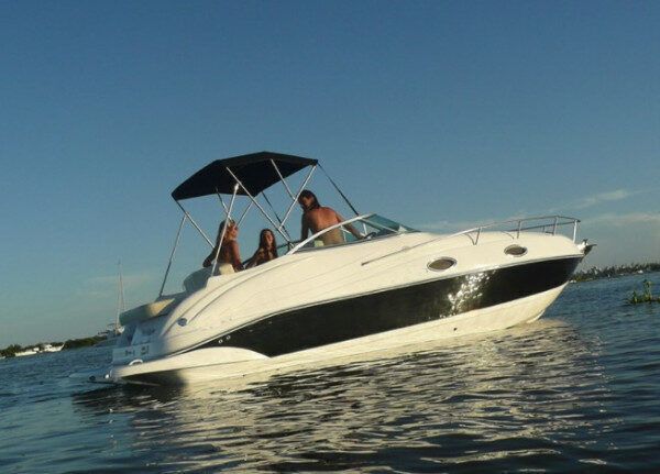 Kapal Motor Dijual V255 2022 di Rosario Santa Fe Argentina