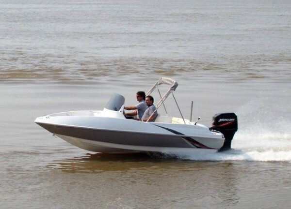 Kapal Motor V226 2022 untuk Dijual di Rosario Santa Fe Argentina