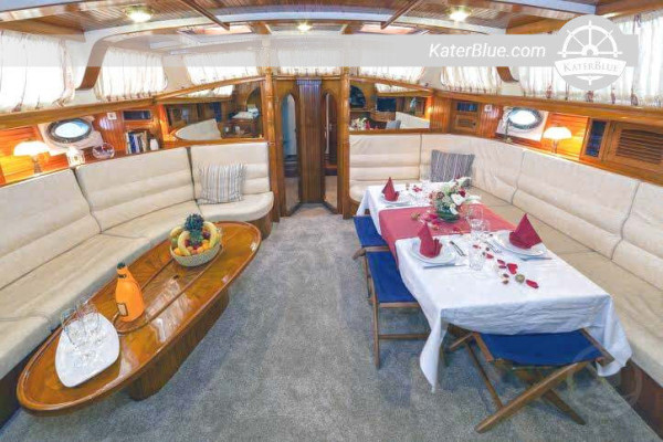Snorkeling and Fishing Charter Experiences with a Classic Mediterranean Sailing Yacht in Dubrovnik, Croatia