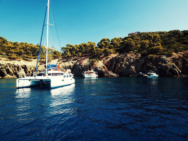 Yunanistan'ın Halkidiki-Athos Dağı-Ammouliani Adası'na 7 Günlük Deneyimsel Paylaşımlı Katamaran Gezisi