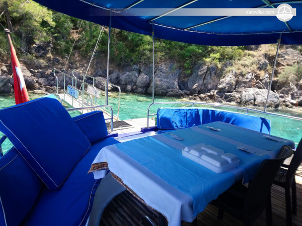 Fethiye Muğla, Türkiye'de Günlük Özel Günlük Mavi Fethiye Koyları Günübirlik Gezisi