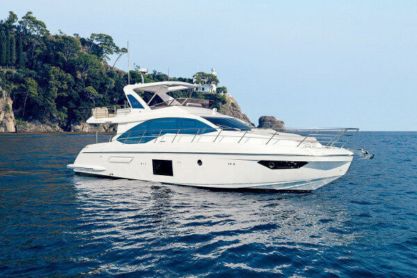 5 Hours adventure on Luxury Motor yacht to Tenerife, Spain