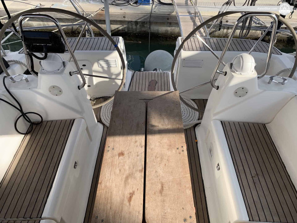 Sale Bavaria Cruiser 46 an Elegant Sailing yacht in Lavrio, Greece