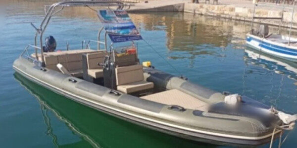 Aluguel de iate particular totalmente equipado em Sibenik, Croácia.