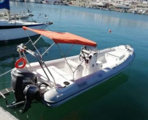 Halbtagesausflug mit dem Motorboot Barracuda Achilleus – Erleben Sie die Hochsaison in Chania, Griechenland