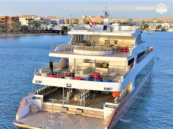 Un'esperienza di crociera indimenticabile a bordo di un super yacht di lusso nel Governatorato del Mar Rosso, Egitto.