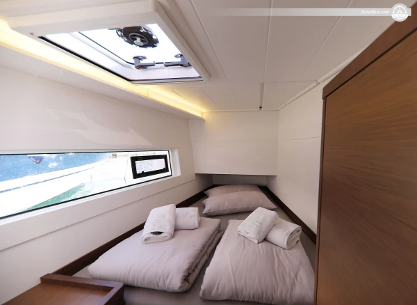 High quality catamaran for Cruising charter in Zadar, Croatia