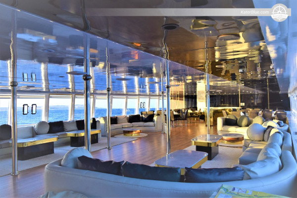 Un'esperienza di crociera indimenticabile a bordo di un super yacht di lusso nel Governatorato del Mar Rosso, Egitto.