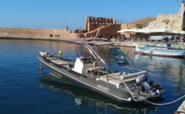 Halbtagesausflug mit dem Motorboot in der Hochsaison in Chania, Griechenland