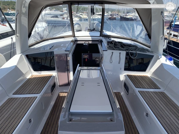 Exceptional Sailing Experience with an Amazing sailing yacht in    Lavrio, Greece 