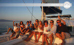 Amazing 8 Hours sailing Tour with a Stunning Catamaran in Málaga, Spain