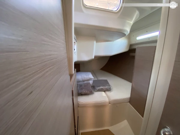 Astonishing Sailing Experience with a superb yacht in Lavrio, Greece 