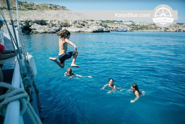 Memorable Private cruise with a lovely wooden Yacht in Rodos, Greece 