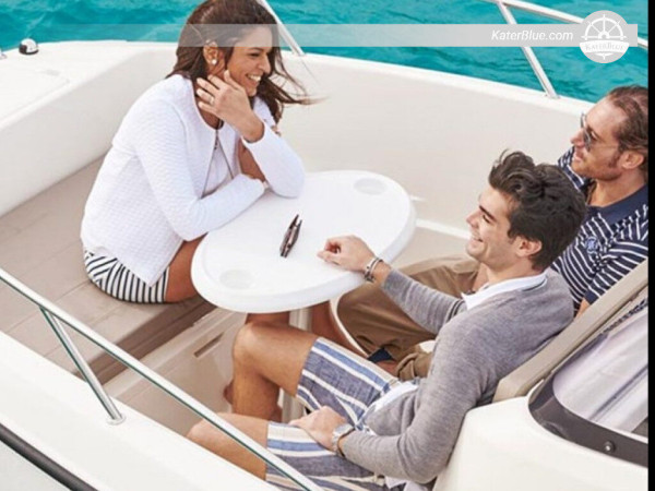 Go Sailing when Low Season by Motorboat Quicksilver in Alicante, Spain