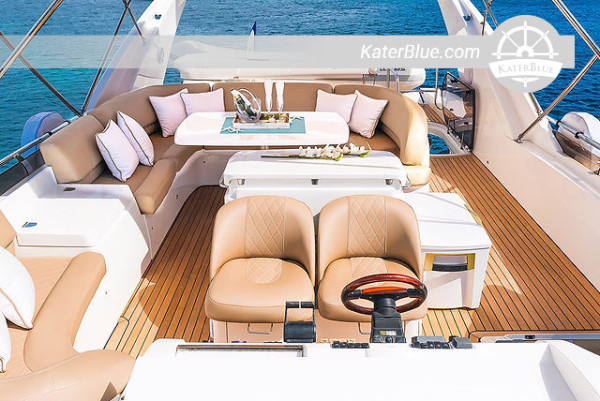 Half-Full Day in High Season With Stunning Example of The Princess Motor Yachts M Models-Experience in Ornos, Greece