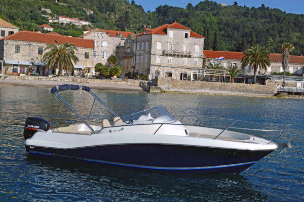 A Great Way to Spend A Nice Relaxing Day with Our Speedboat for Cruising Experience in Dubrovnik, Croatia
