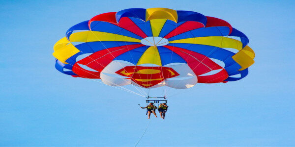 Discover the most magical parasailing activities for three people in Barcelona, Spain