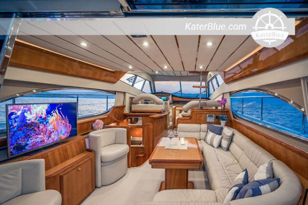 Half-Full Day in High Season With Luxury and Comfort Motor Yacht for Cruising Experience in Ornos, Greece
