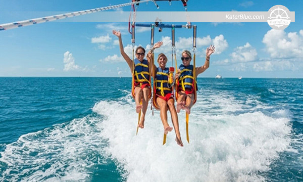 Discover the most magical parasailing activities for three people in Barcelona, Spain