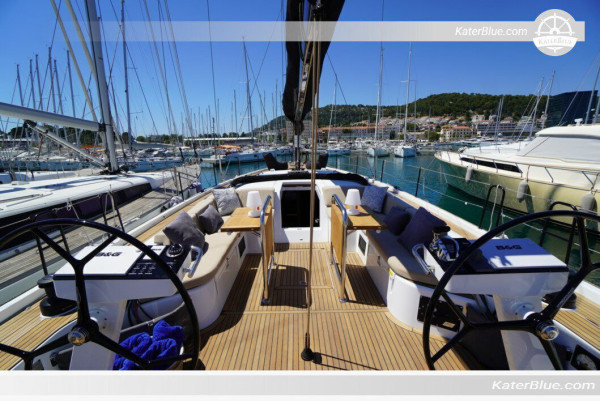 A Luxurious cruise on ideal sailing yacht in Split, Croatia