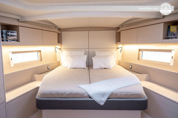 Enjoy sea life in Split, Croatia on Sailing yacht