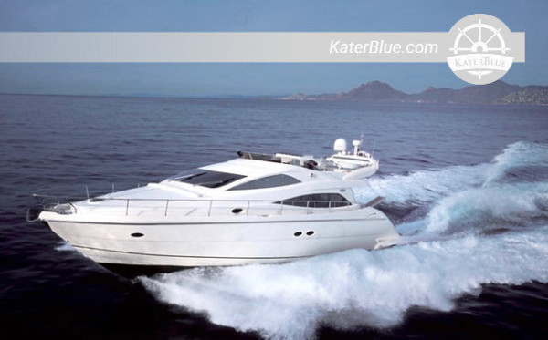 Halb- bis Ganztagestour in der Hochsaison: Was eine Flybridge-Motoryacht für Ihr Kreuzfahrterlebnis in Ornos, Griechenland, zu bieten hat
