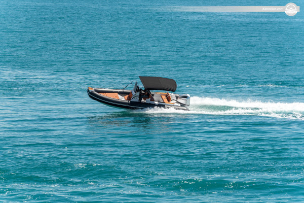 Ein perfektes RIB-Boot für Wasserabenteuer mit der Familie in Trogir, Kroatien